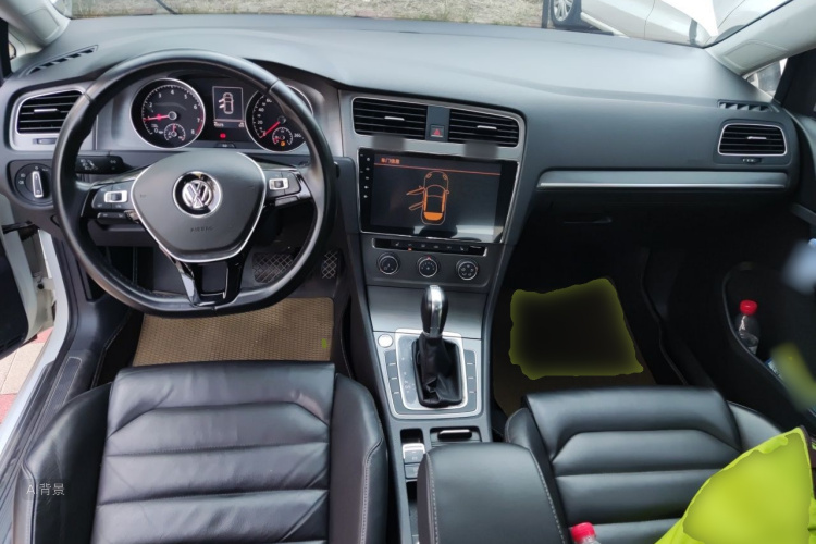 Volkswagen Golf 2016 car image #11