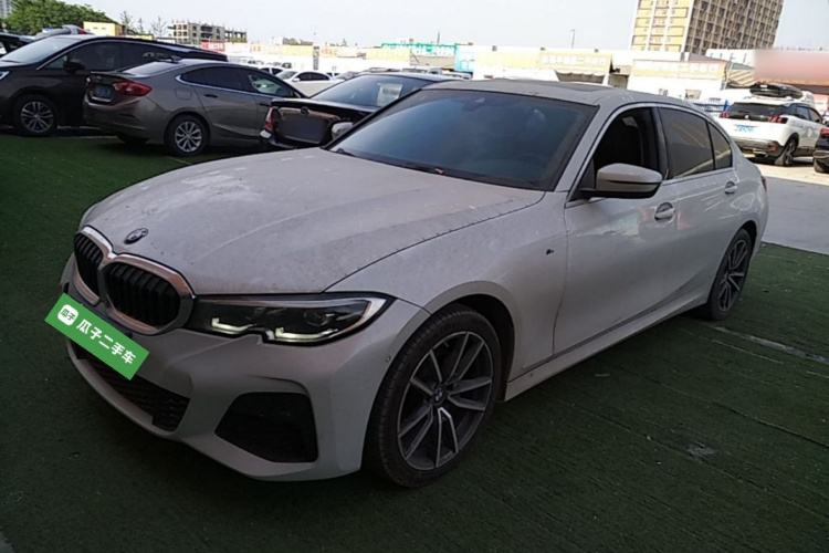 BMW 3 Series 2020 car image #2