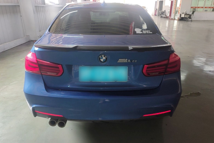 BMW 3 Series 2017 #6 BMW 3 Series 2017 car image #6