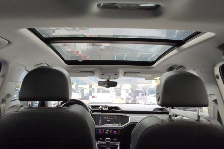 Audi Q3 2020 image de voiture #18