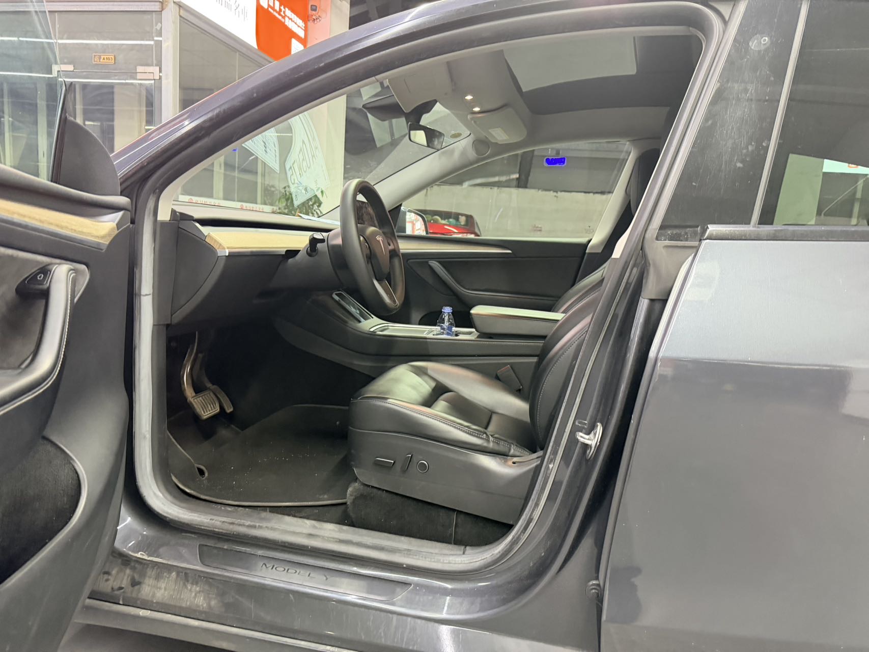 Tesla Model Y 2023 #4 Tesla Model Y 2023 imagen de coche #4