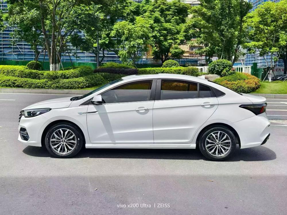 Chery Arrizo 5 Plus 2022 car image #4