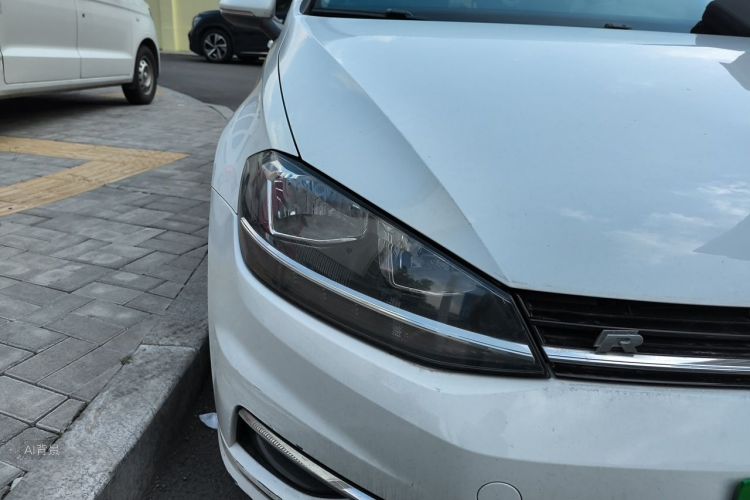 Volkswagen Golf 2020 #8 Volkswagen Golf 2020 car image #8