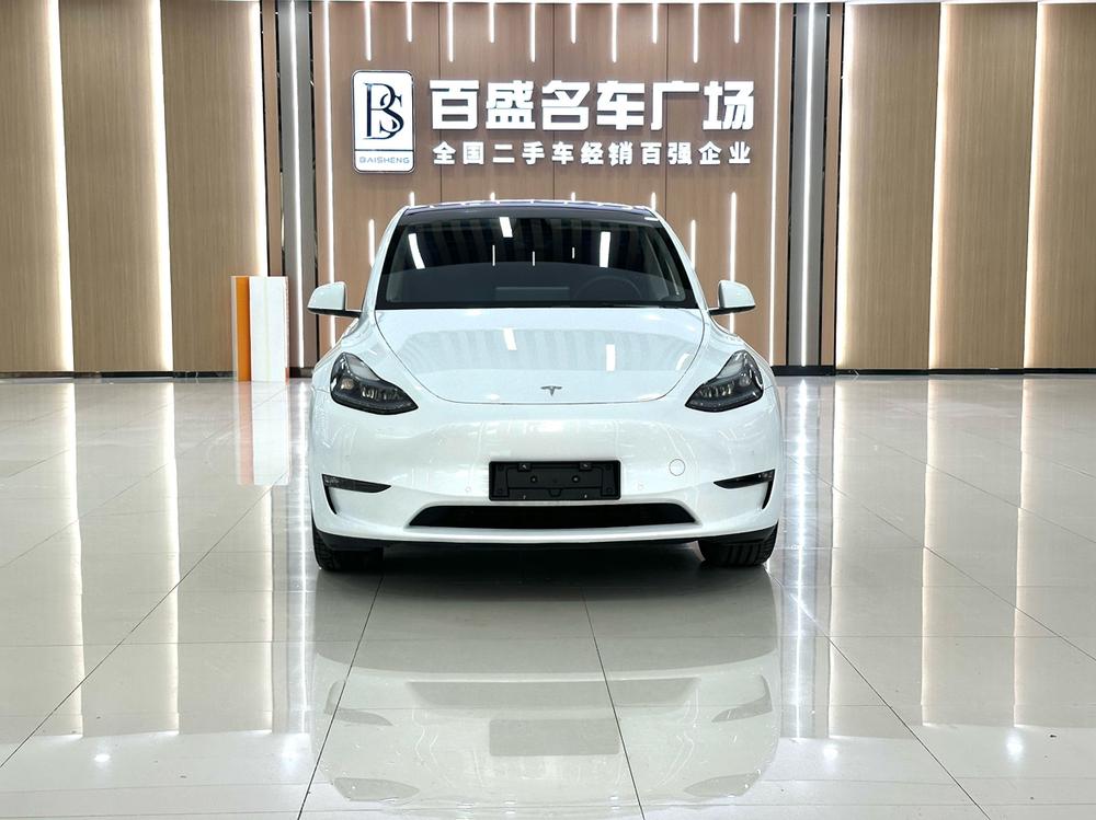 Tesla Model Y 2023 #2 Tesla Model Y 2023 car image #2