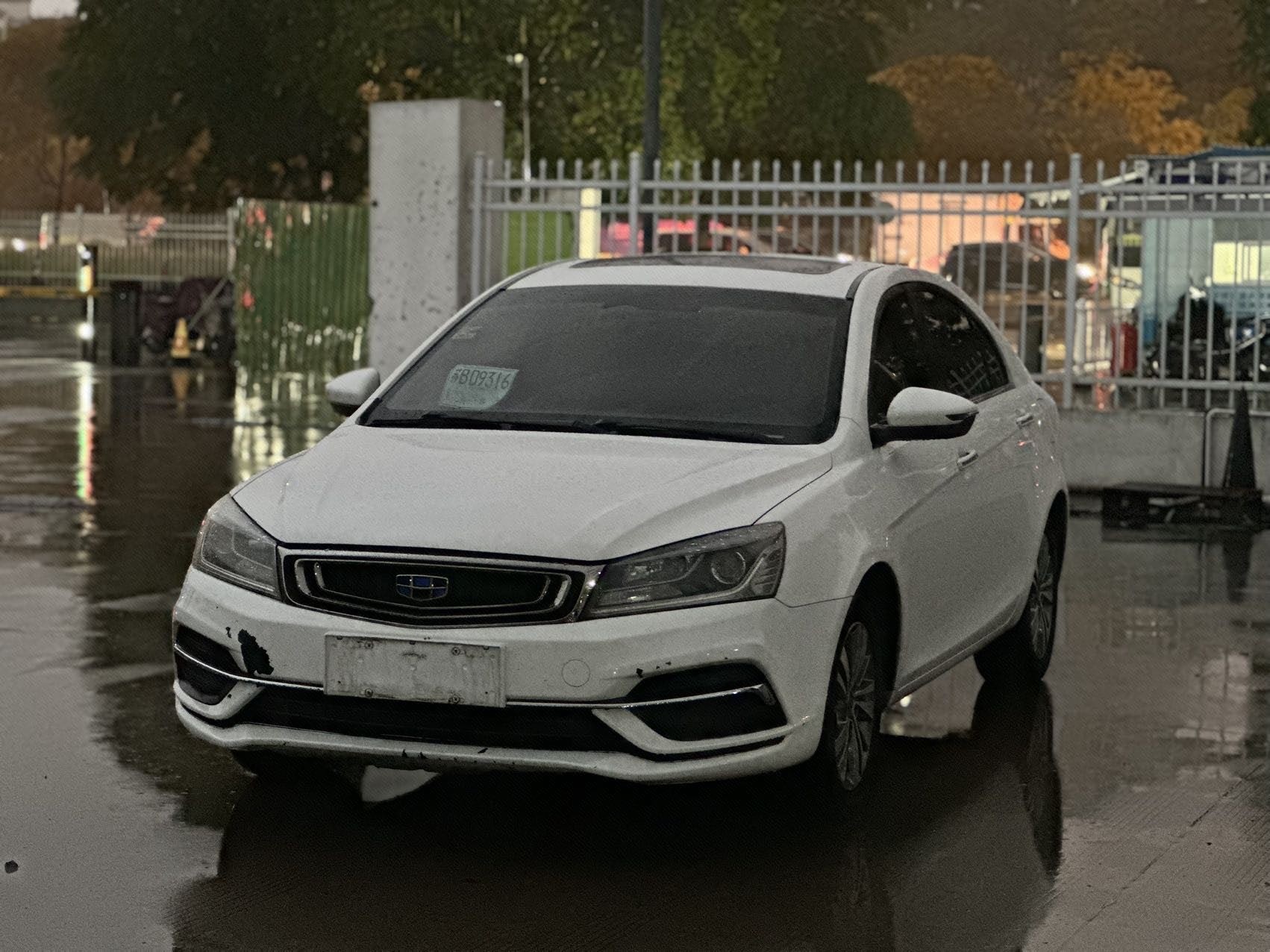 GEELY Emgrand 2018 imagem de carro 