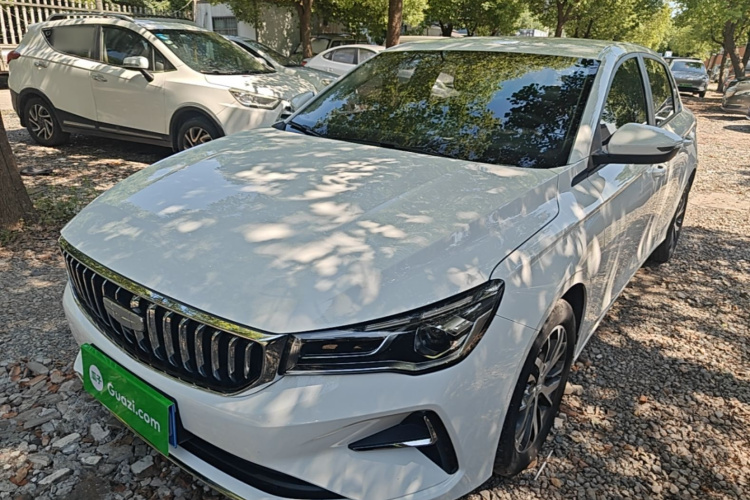 GEELY Emgrand 2024 car image #2