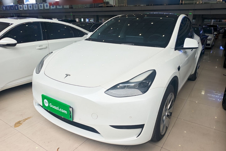 Tesla Model Y 2022 #2 Tesla Model Y 2022 immagine di auto #2