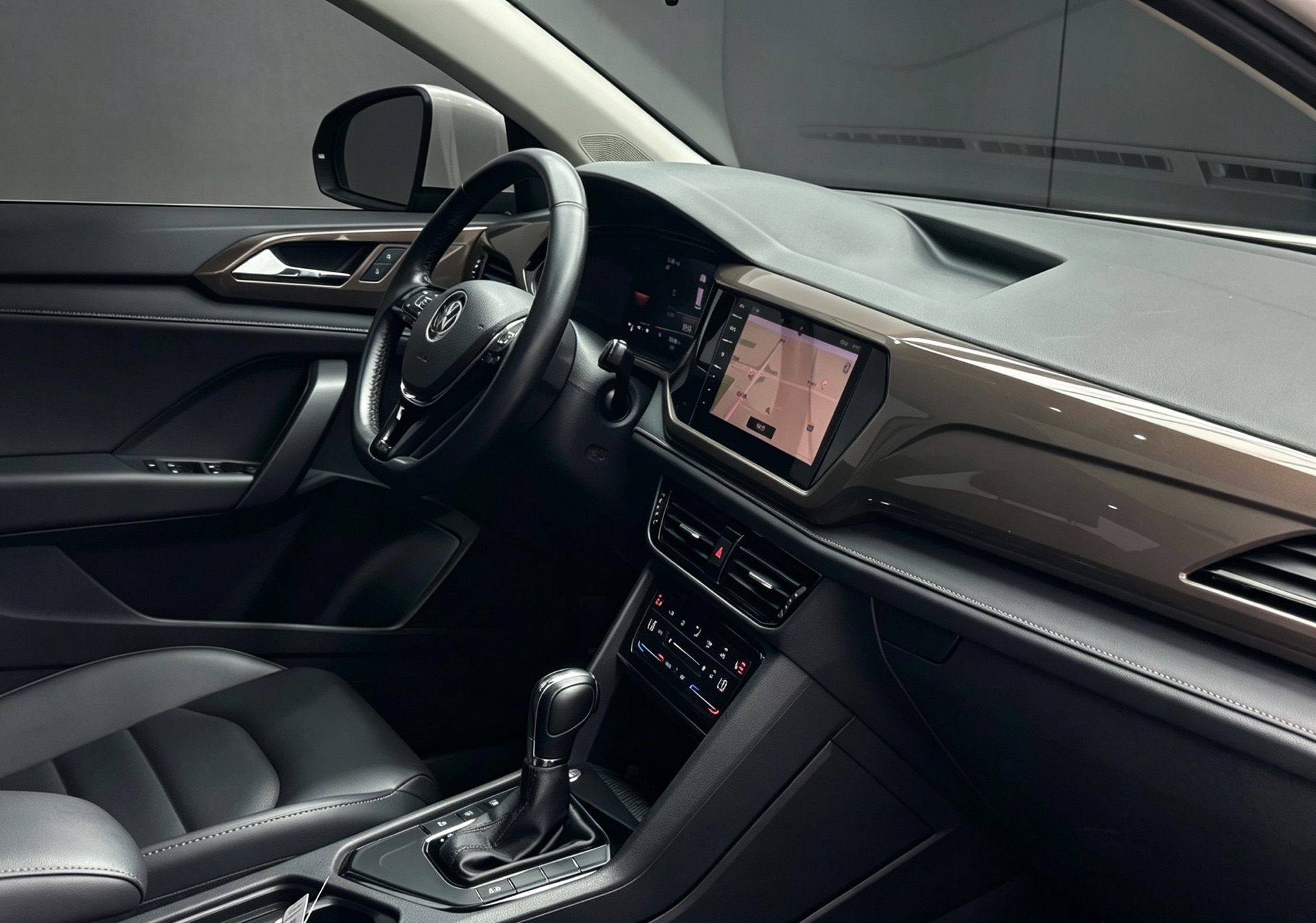 2022 #3 2022 car image #3