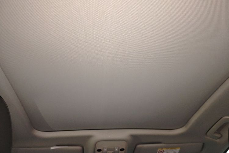 Audi Q3 2020 car image #18