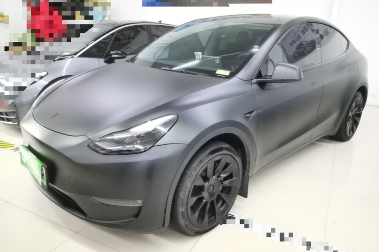 Tesla Model Y 2023 #2 Tesla Model Y 2023 car image #2