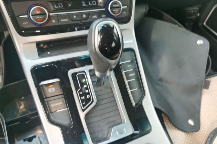 GEELY Emgrand GS 2020 car image #16