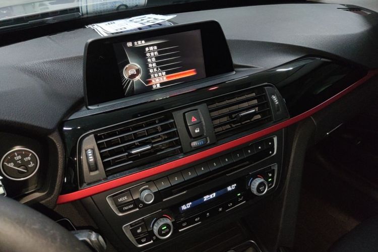 BMW 3 Series GT 2016 #13 BMW 3 Series GT 2016 car image #13