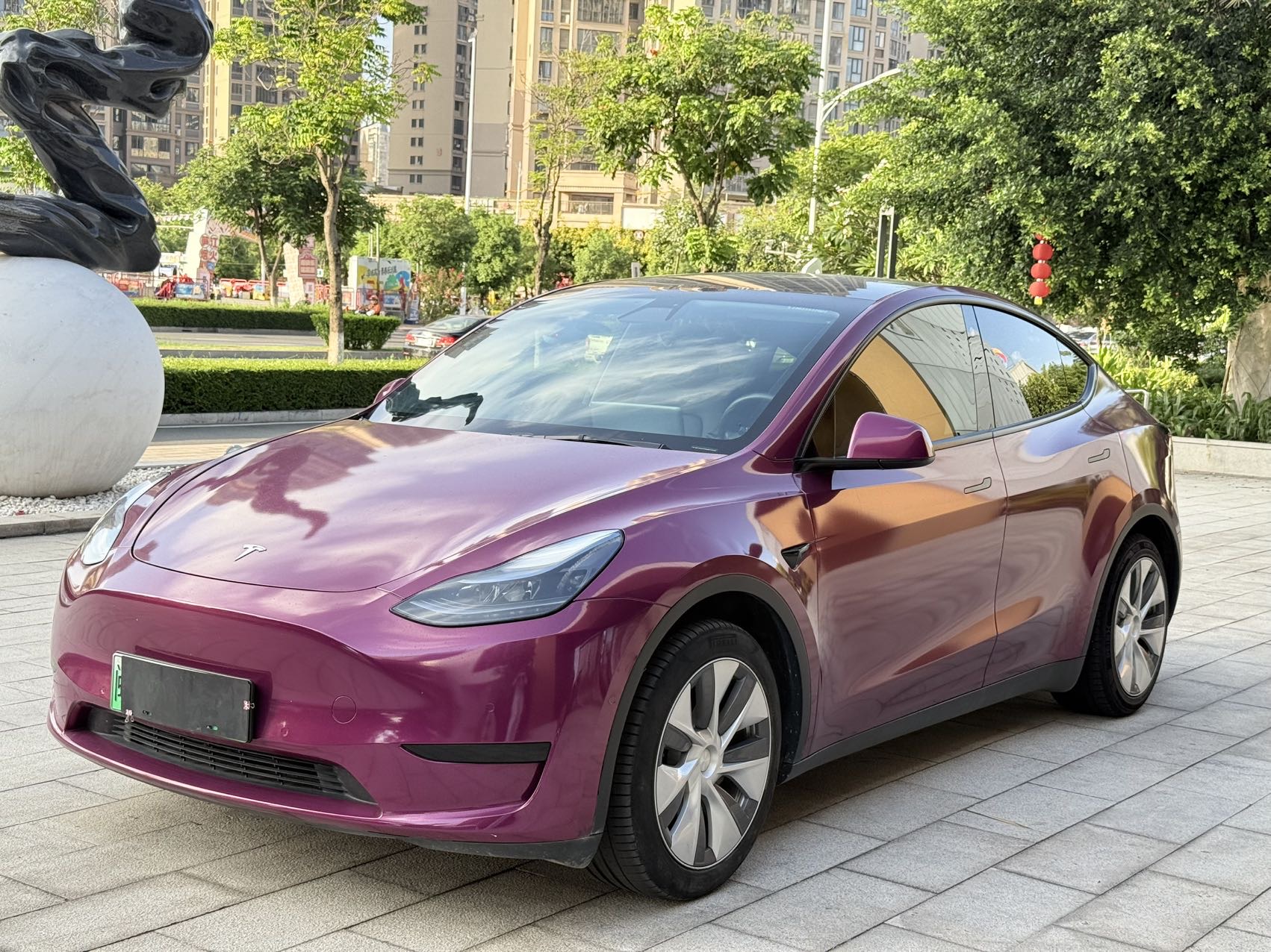 Tesla Model Y 2023 car image 
