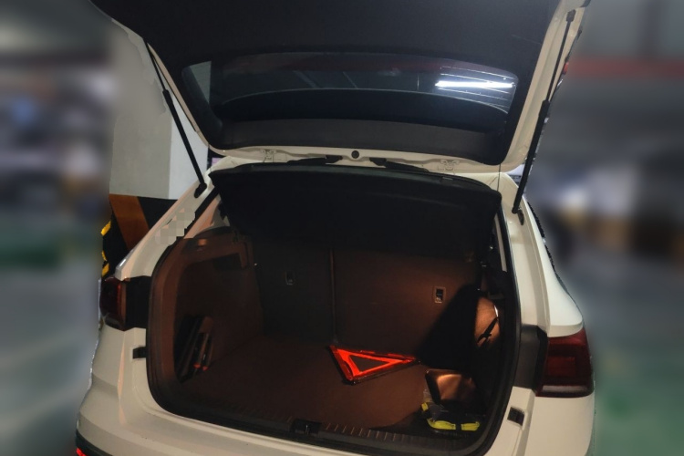 Volkswagen Tharu 2019 #17 Volkswagen Tharu 2019 car image #17