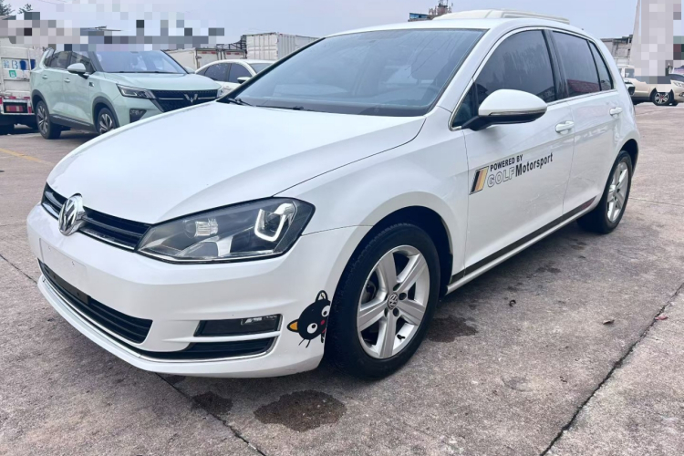 Volkswagen Golf 2015 car image #2