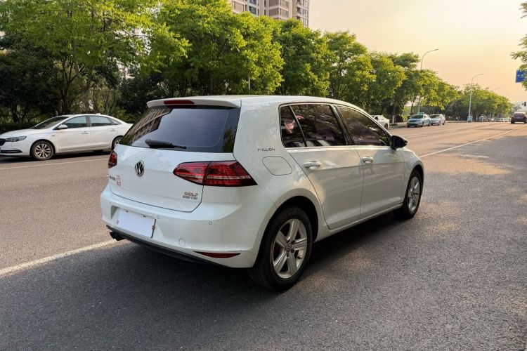 Volkswagen Golf 2017 #8 Volkswagen Golf 2017 car image #8