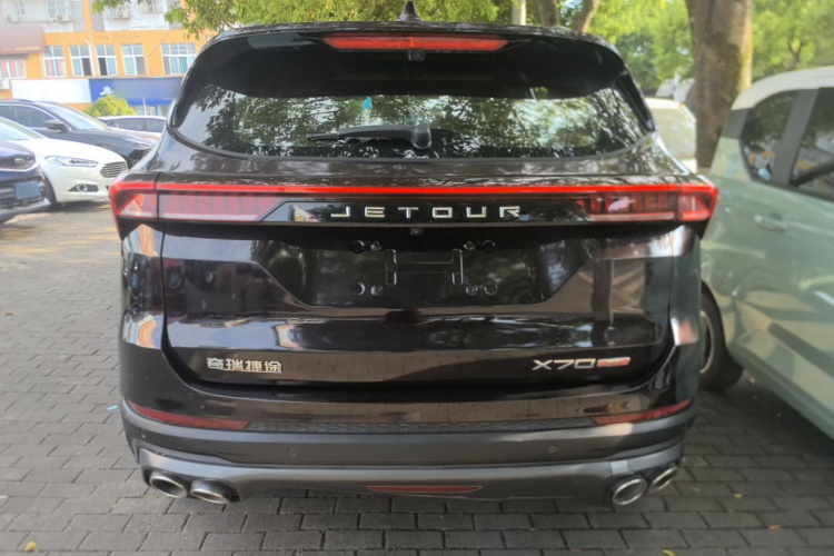 Jetour X70 PLUS 2021 car image #6