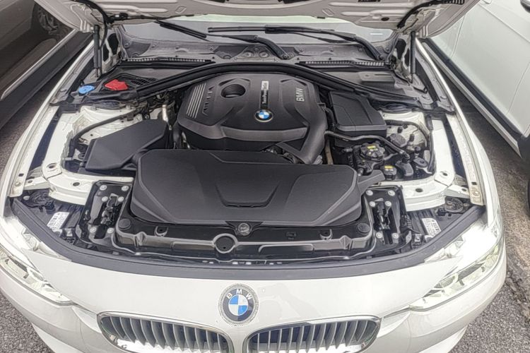 BMW 3 Series 2019 image de voiture #20
