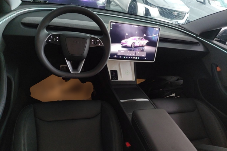 Tesla Model 3 2024 #11 Tesla Model 3 2024 صورة سيارة #11