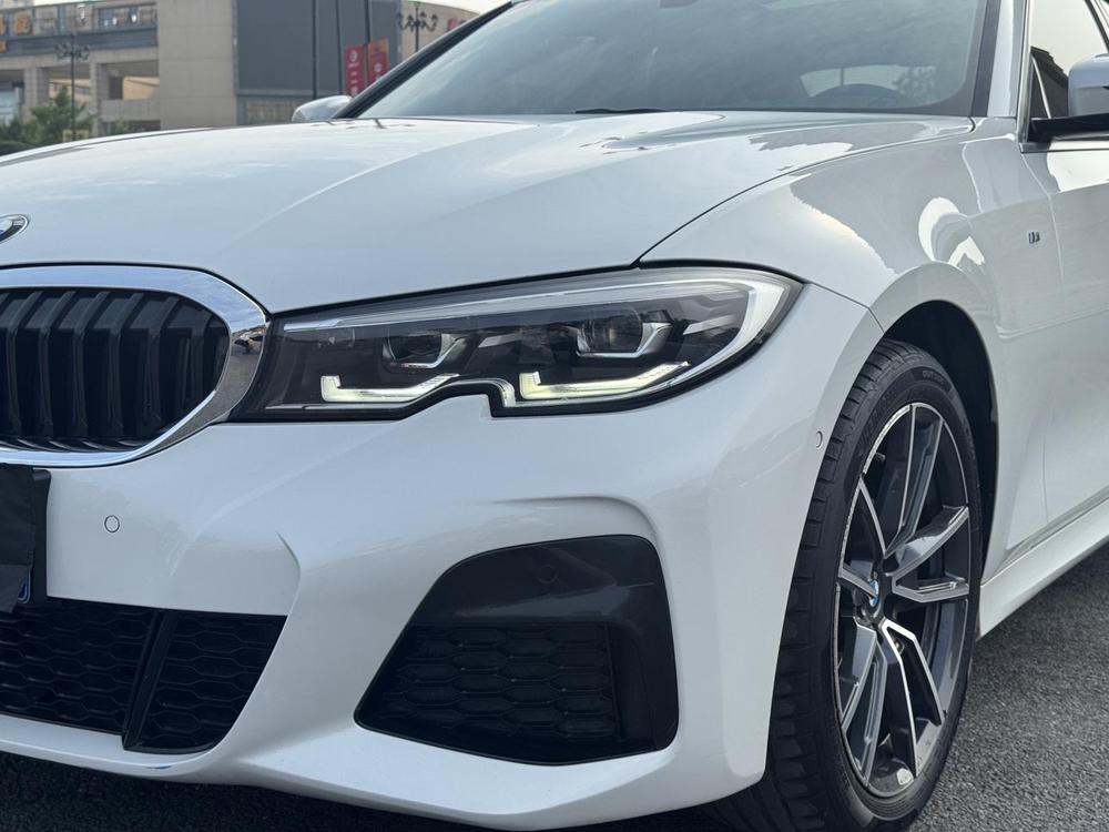BMW 3 Series 2021 #9 BMW 3 Series 2021 car image #9