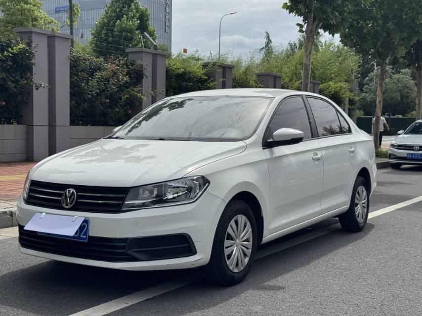 Volkswagen Santana 2019 car image 