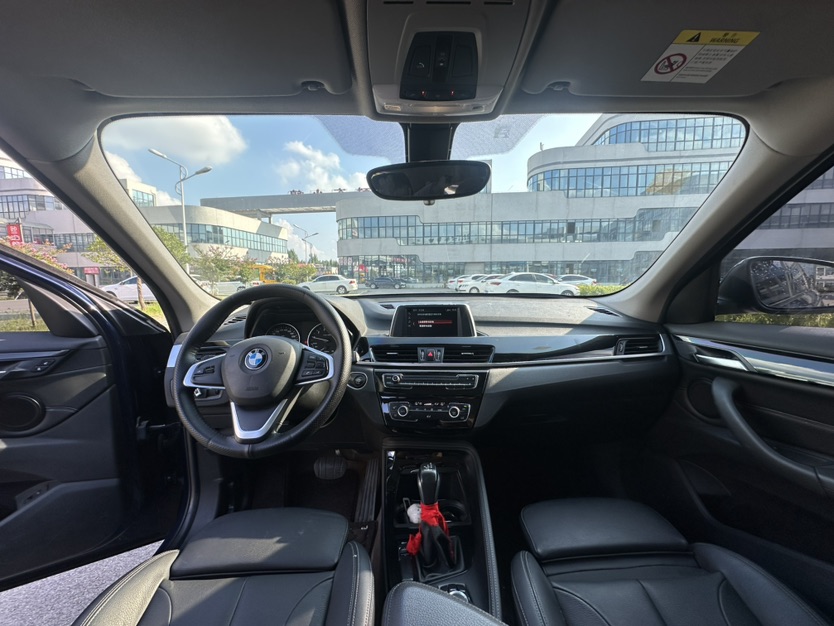 BMW X1 2018 car image #9