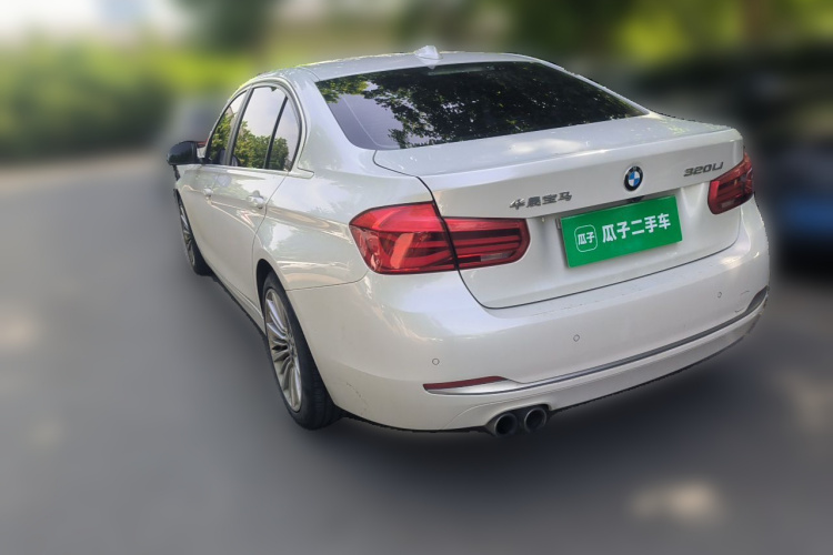BMW 3 Series 2017 car image #5