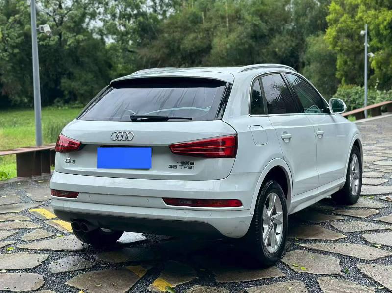 Audi Q3 2018 #6 Audi Q3 2018 car image #6