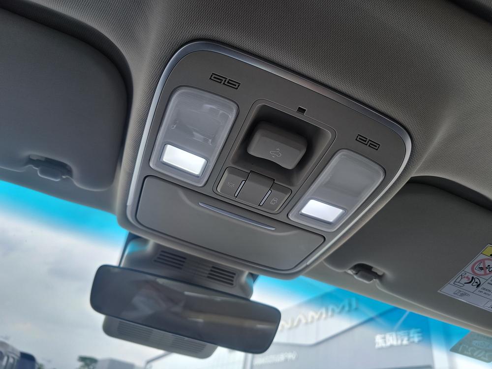 GEELY Emgrand GS 2019 immagine di auto #13
