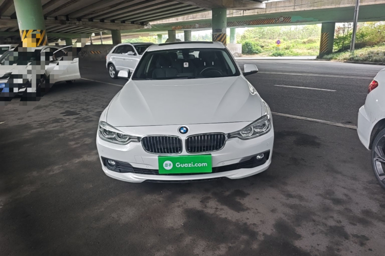 BMW 3 Series 2019 #3 BMW 3 Series 2019 car image #3