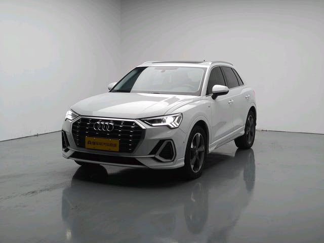 Audi Q3 2023 Audi Q3 2023 car image