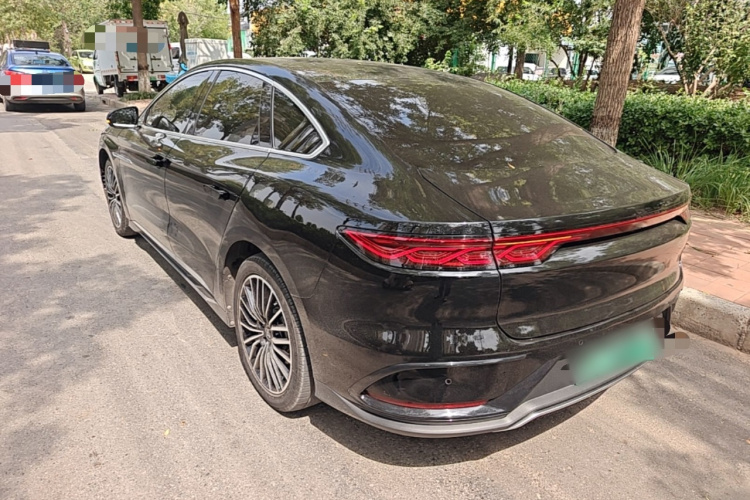 BYD Han 2023 #5 BYD Han 2023 car image #5