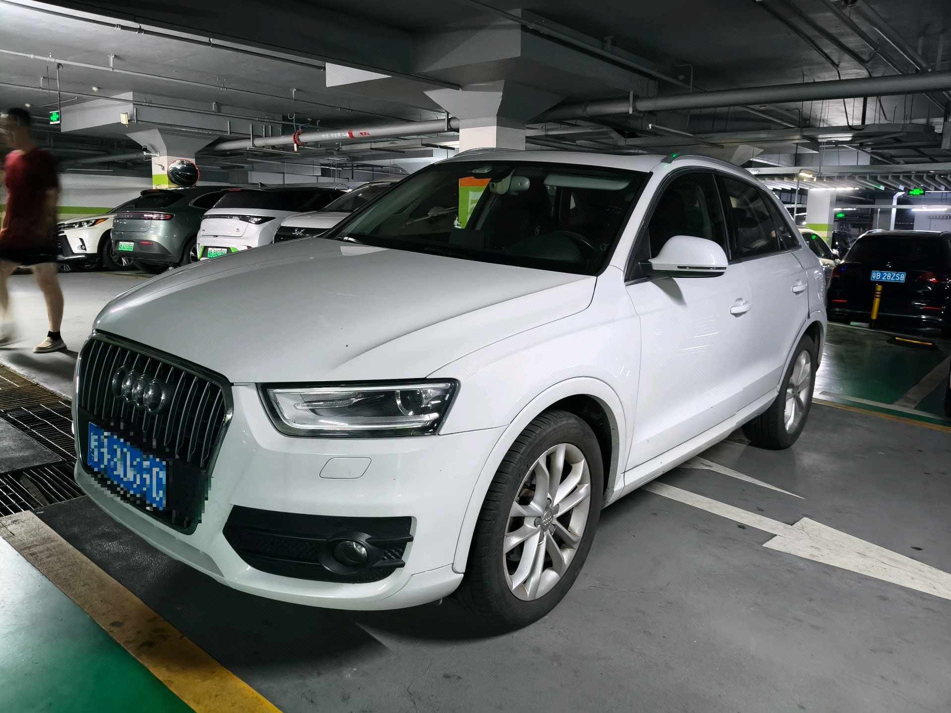 Audi Q3 2016 Audi Q3 2016 car image