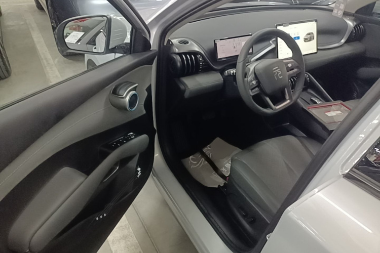 BYD Yuan Plus 2025 #16 BYD Yuan Plus 2025 car image #16
