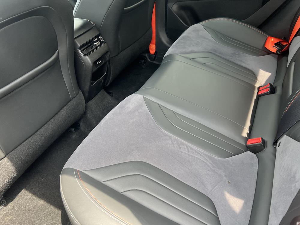 GEELY Binray 2022 car image #8
