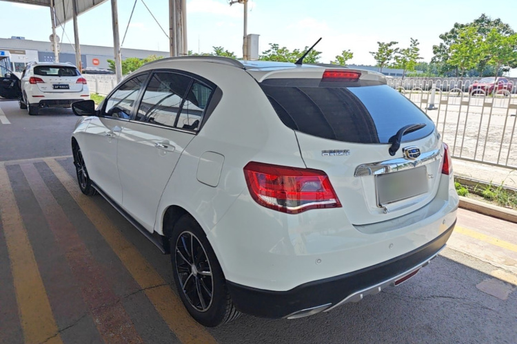 GEELY Emgrand 2017 #5 GEELY Emgrand 2017 car image #5