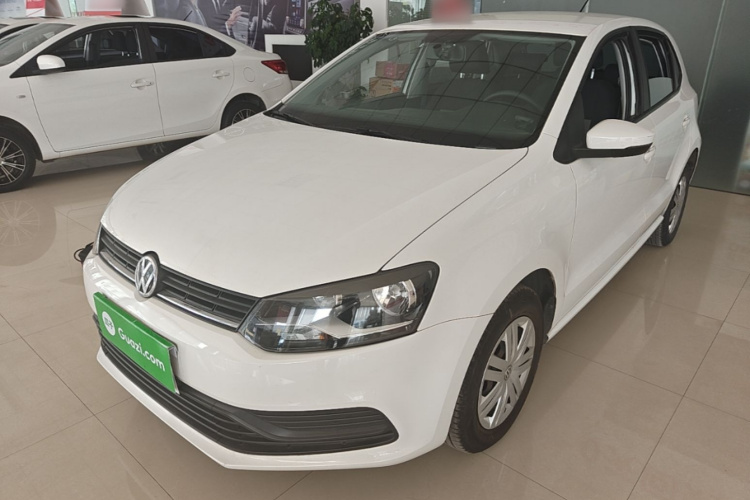 Volkswagen Polo 2018 car image #2