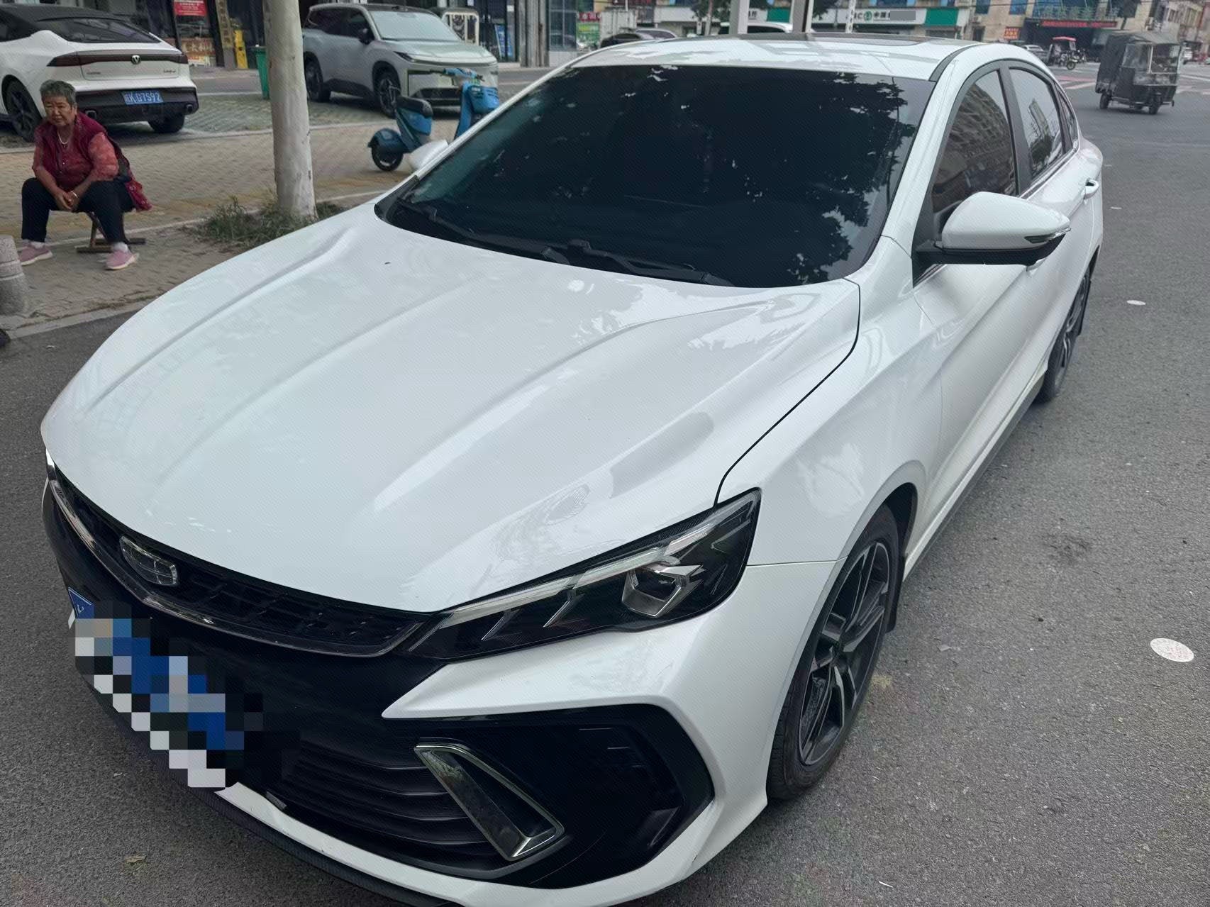 GEELY Binray 2023 GEELY Binray 2023 immagine di auto