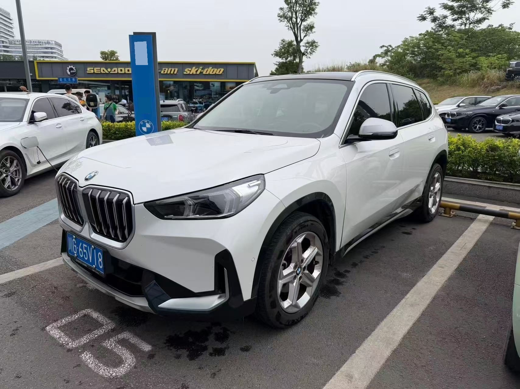 BMW X1 2023 BMW X1 2023 car image