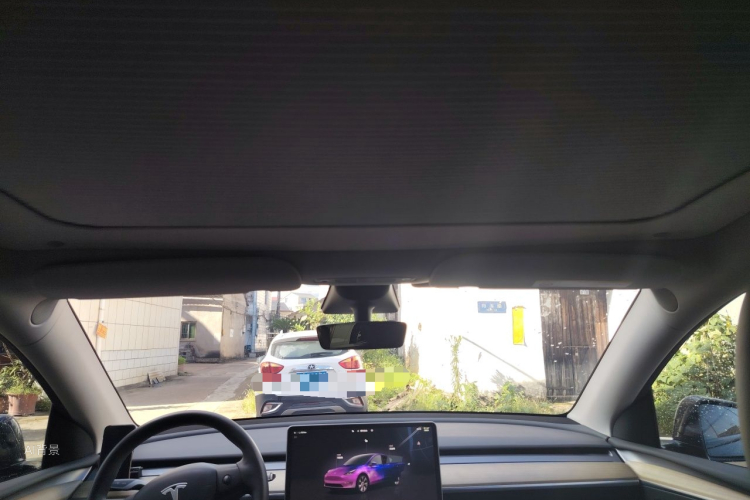 Tesla Model Y 2022 #20 Tesla Model Y 2022 car image #20