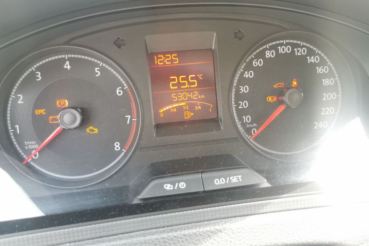 Volkswagen Santana 2021 car image #12