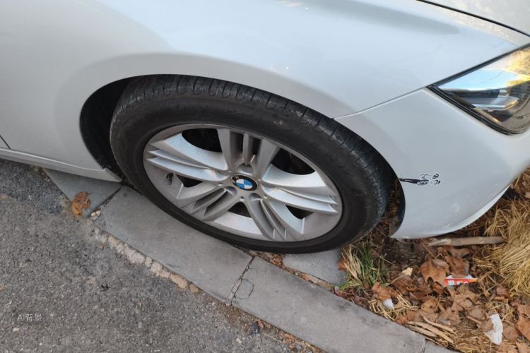 BMW 3 Series 2017 صورة سيارة #9