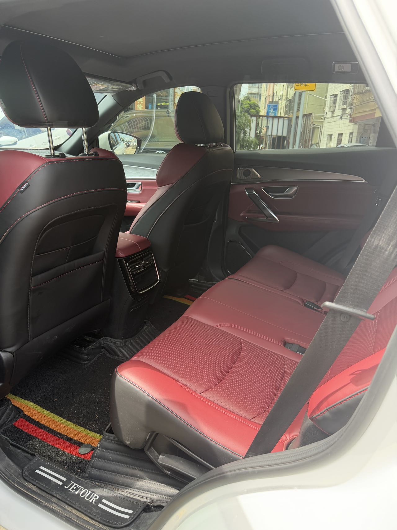 Jetour X70 PLUS 2022 car image #2