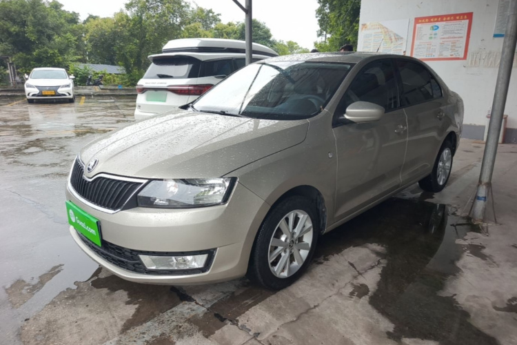 Skoda Rapid 2017 #2 Skoda Rapid 2017 car image #2