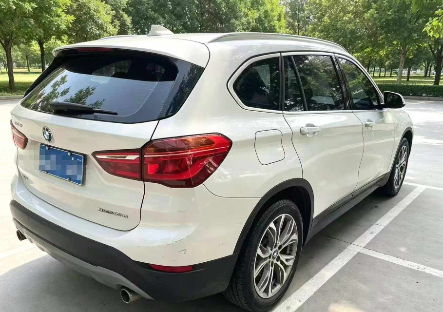 BMW X1 2019 #2 BMW X1 2019 car image #2