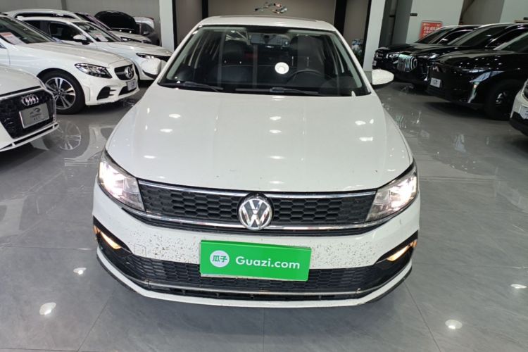 Volkswagen Lavida 2016 car image #3