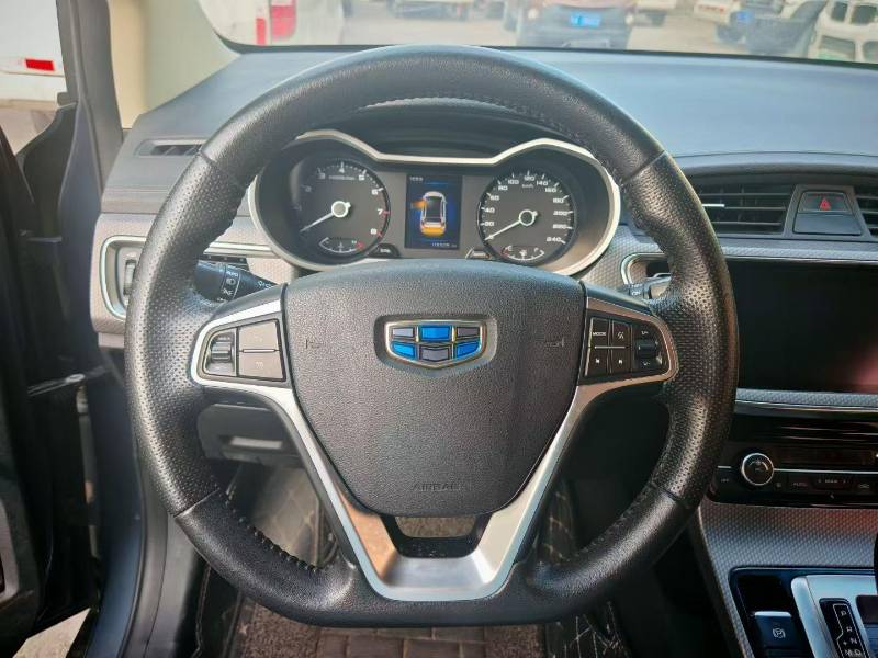 GEELY Emgrand GS 2018 صورة سيارة #6