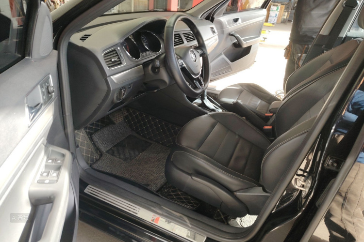 Volkswagen Lavida 2018 imagen de coche #18