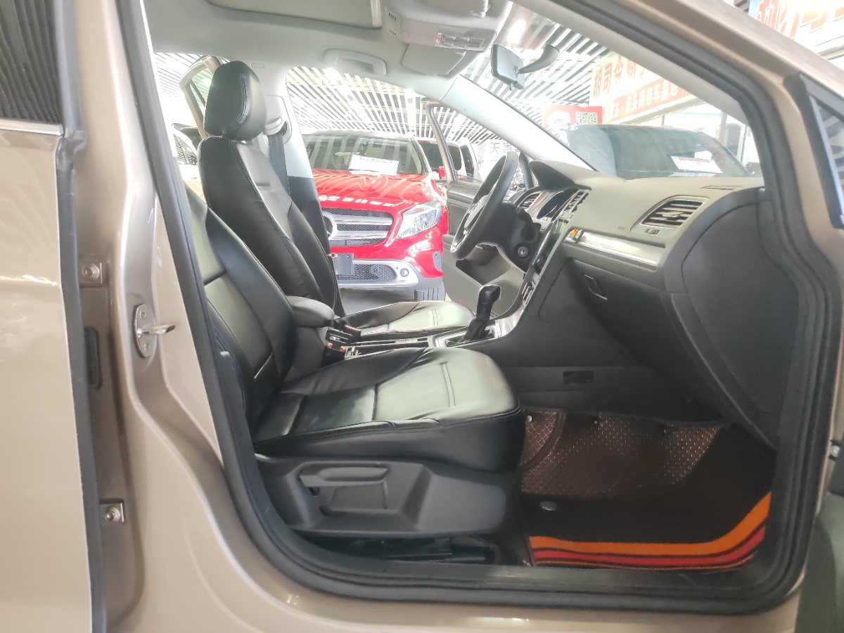 Volkswagen Golf 2016 car image #10