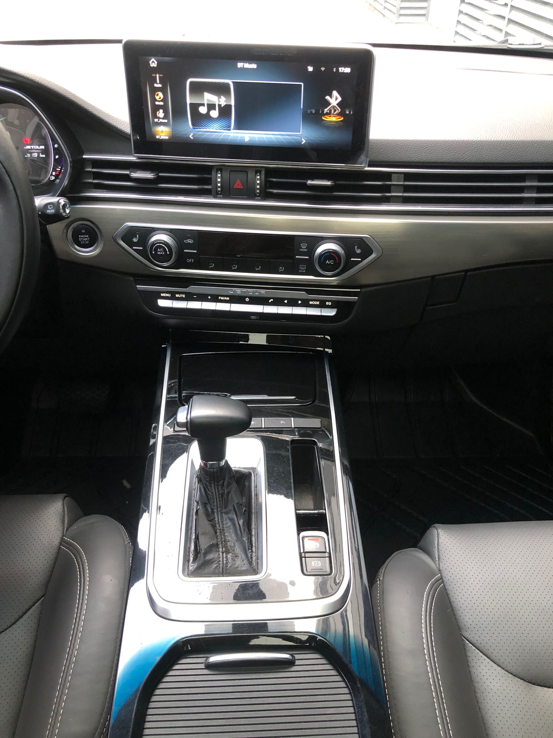 Jetour X70S 2019 #13 Jetour X70S 2019 car image #13